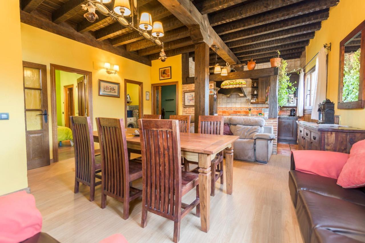 Vila El Nido Del Mirlo Casarejos Exteriér fotografie